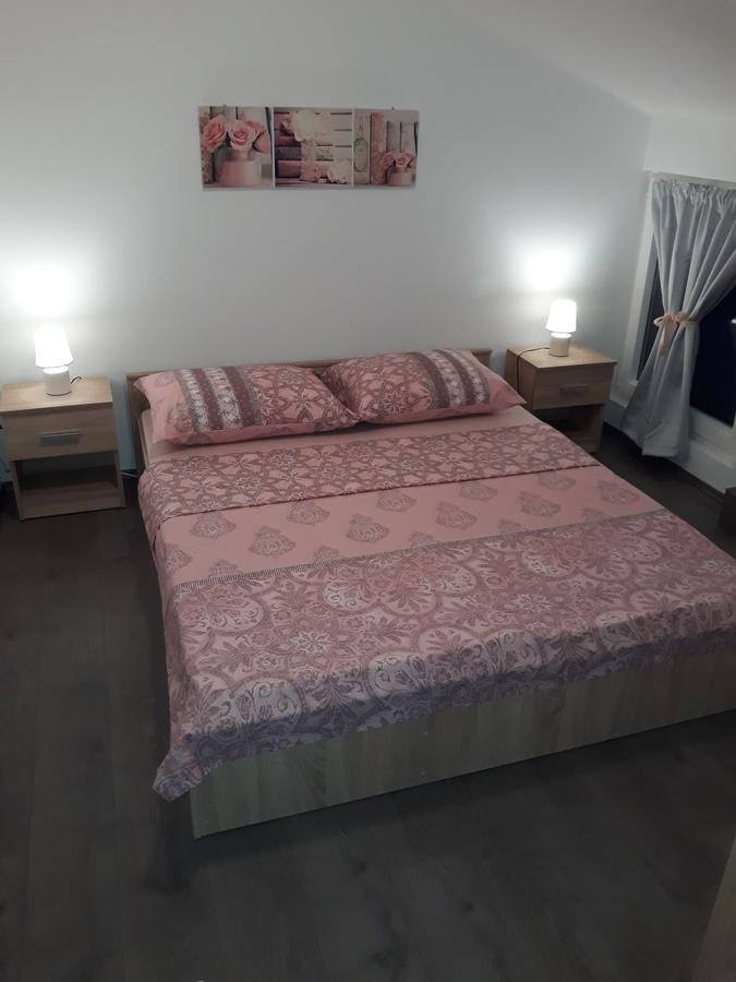 Appartement Rozalija *